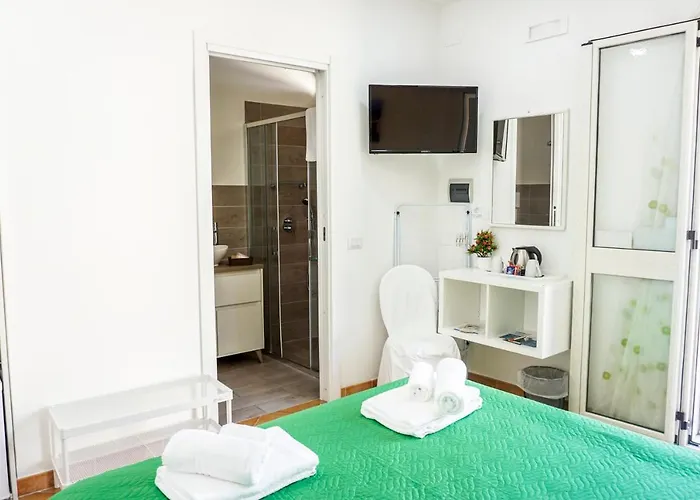A' Bed and Breakfast 4*